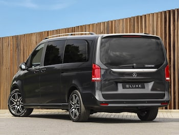 Used Mercedes-Benz V-Class 2023 for sale - 75562441: Photo