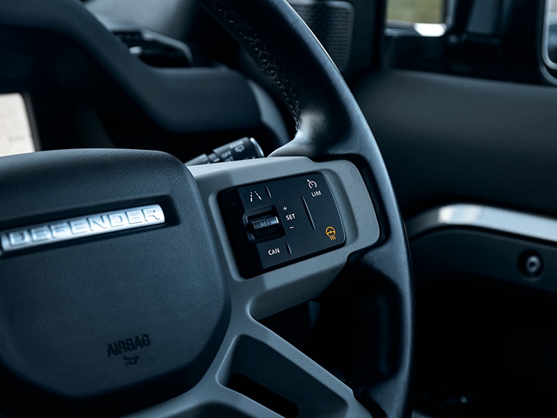 Used Land Rover Defender 2022 for sale - 76630813: Photo 12