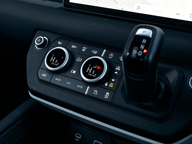 Used Land Rover Defender 2022 for sale - 76630813: Photo 18