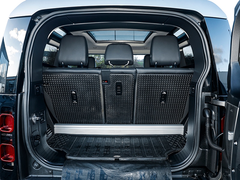 Used Land Rover Defender 2022 for sale - 76630813: Photo 8