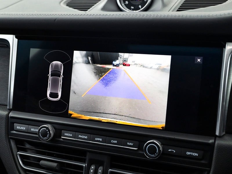 Used Porsche Macan 2020 for sale - 77012617: Photo 16