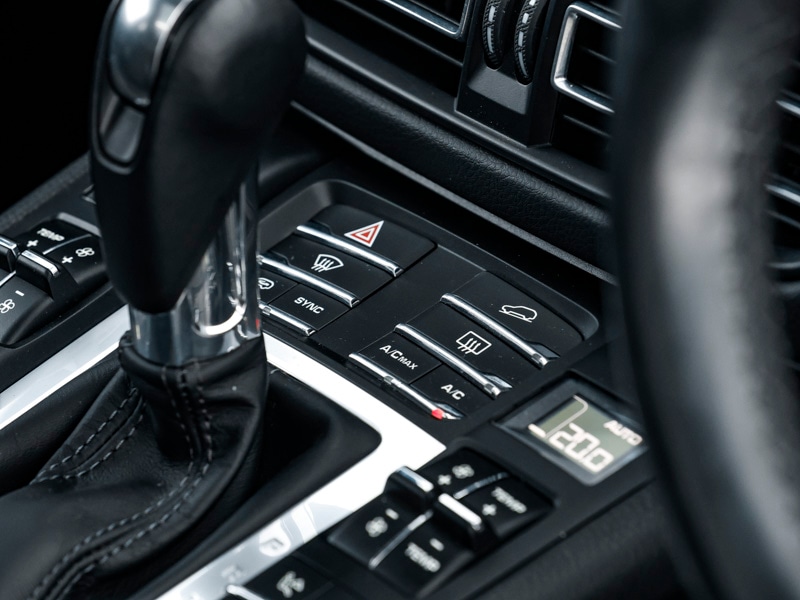 Used Porsche Macan 2020 for sale - 77012617: Photo 18