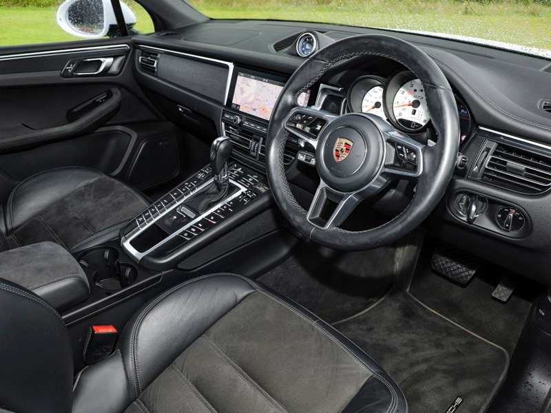 Used Porsche Macan 2020 for sale - 77012617: Photo 19