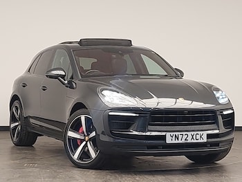 Used Porsche Macan 2023 for sale - 78252947: Photo