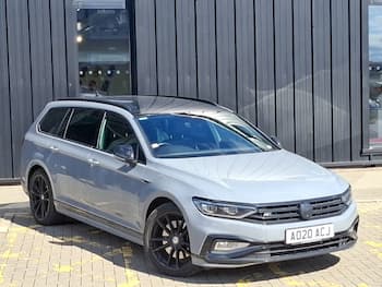 Used Volkswagen Passat 2020 for sale - 79685957: Photo