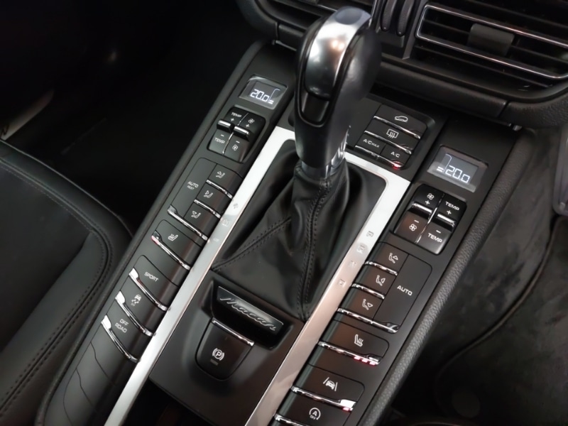 Used Porsche Macan 2020 for sale - 78032700: Photo 10