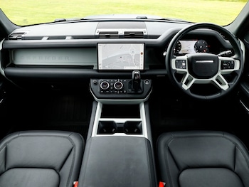 Used Land Rover Defender 2025 for sale - 75605486: Photo