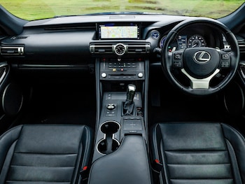 Used Lexus RC 2019 for sale - 76160456: Photo