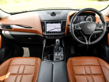 Used Maserati Levante 2022 for sale - 75262758: Photo