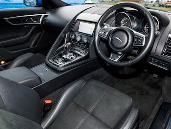 Used Jaguar F-Type 2017 for sale - 76571650: Photo