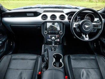 Used Ford Mustang 2018 for sale - 76160409: Photo