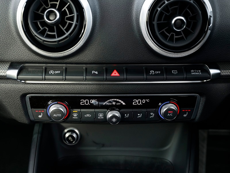 Used Audi RS3 2019 for sale - 76464828: Photo 17