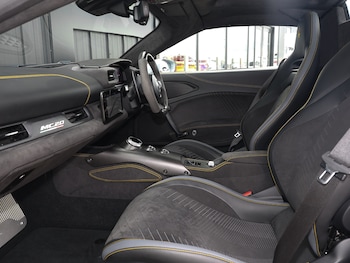 Used Maserati MC20 2024 for sale - 78560352: Photo