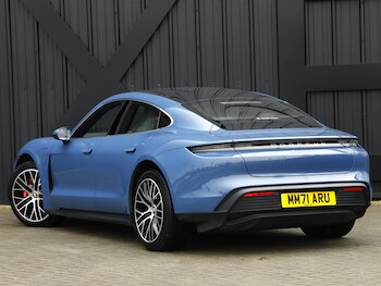 Used Porsche Taycan 2021 for sale - 78183890: Photo