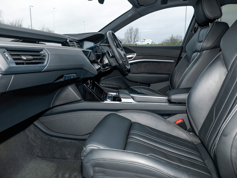 Used Audi Q8 2024 for sale - 77004859: Photo 5