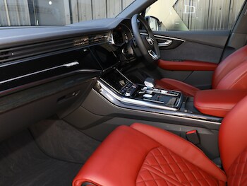 Used Audi Q7 2024 for sale - 78489754: Photo