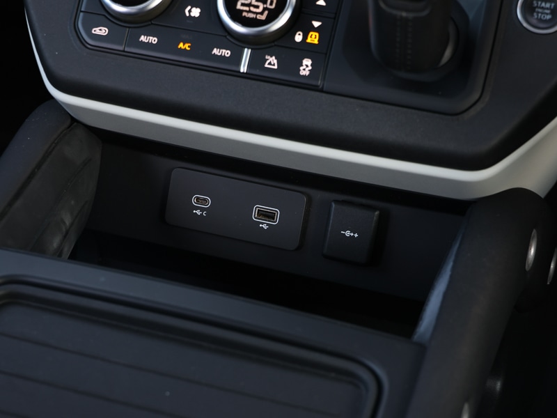 Used Land Rover Defender 2020 for sale - 78054656: Photo 14