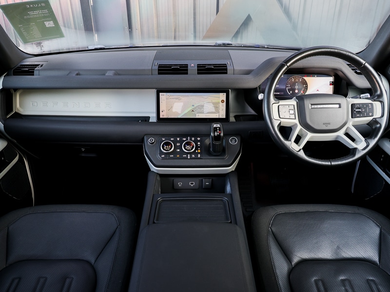 Used Land Rover Defender 2020 for sale - 78054656: Photo 2