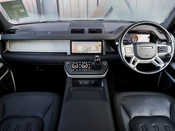 Used Land Rover Defender 2020 for sale - 78054656: Photo