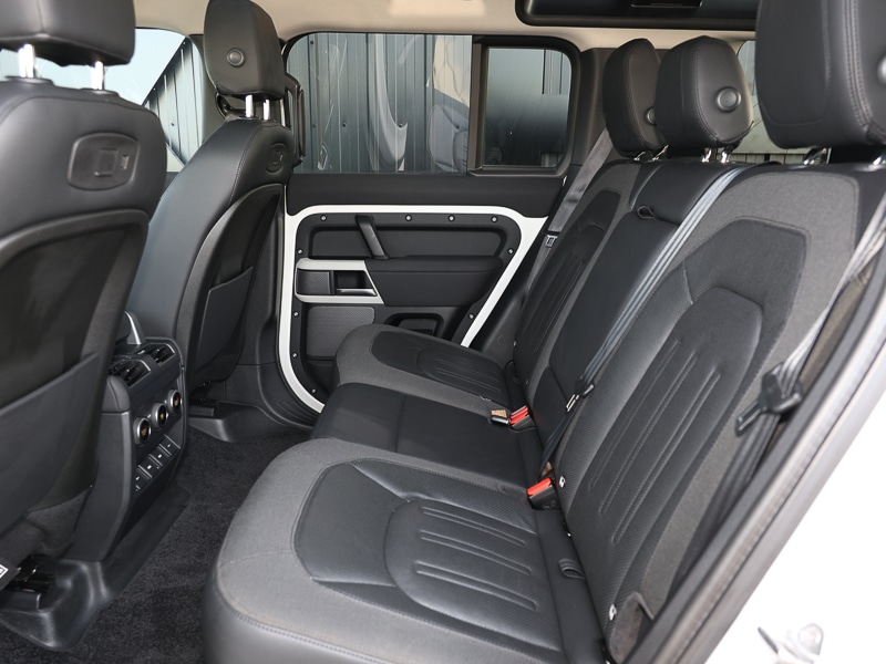 Used Land Rover Defender 2020 for sale - 78054656: Photo 6