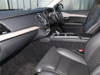 Used Volvo XC90 2023 for sale - 79597711: Photo