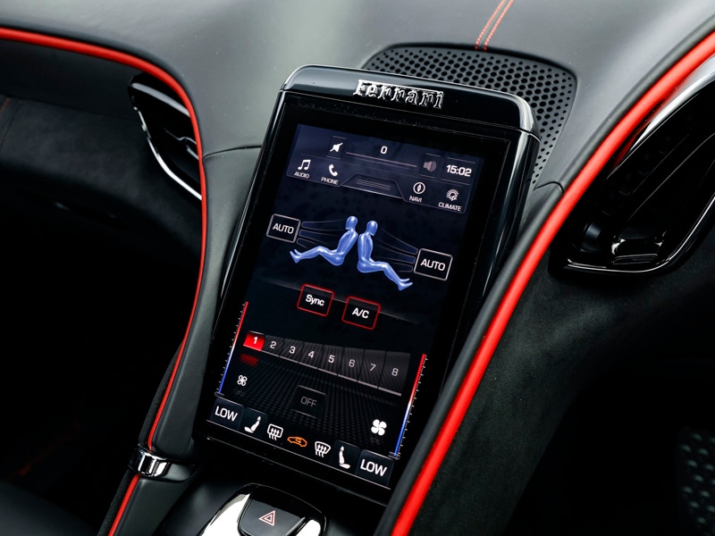 Used Ferrari Roma 2022 for sale - 76238379: Photo 17