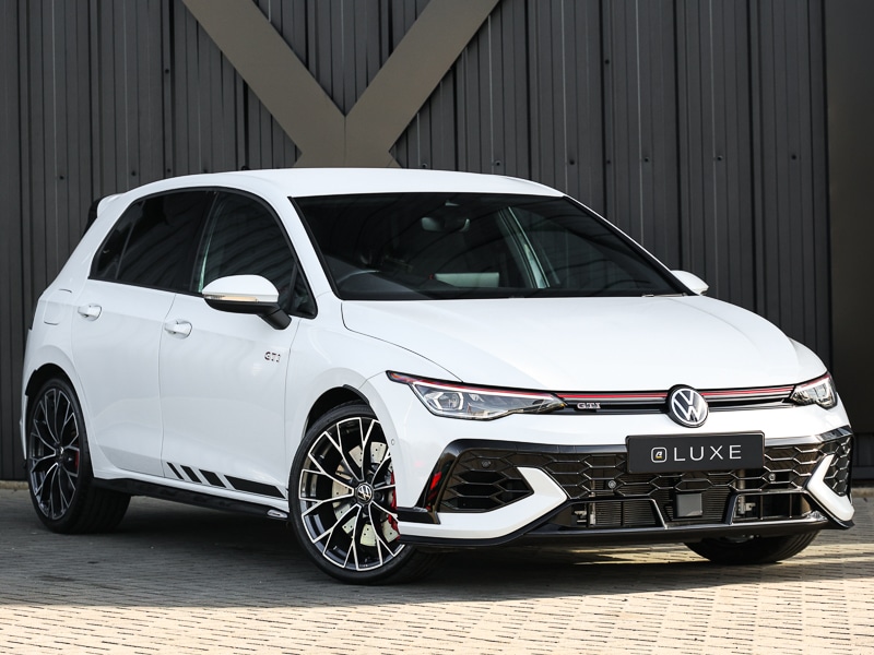 Used Volkswagen Golf 2025 for sale - 78033005: Photo 1