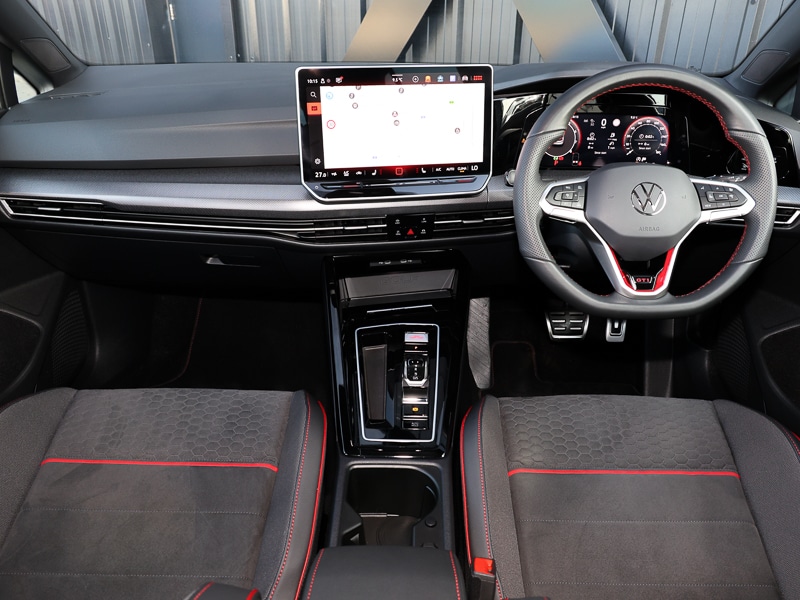 Used Volkswagen Golf 2025 for sale - 78033005: Photo 2