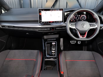 Used Volkswagen Golf 2025 for sale - 78033005: Photo