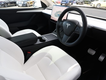 Used Tesla Model Y 2023 for sale - 79139171: Photo