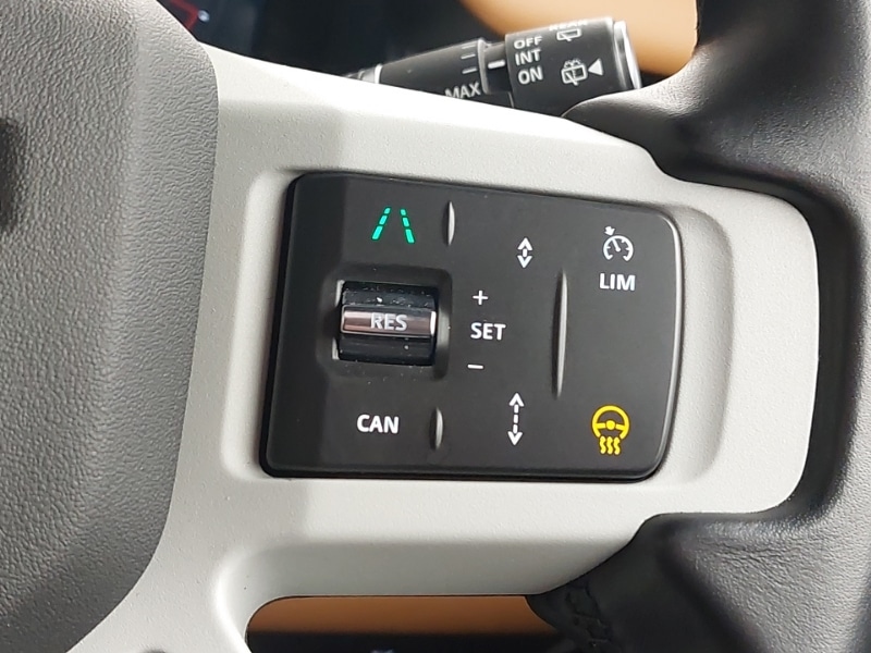 Used Land Rover Defender 2023 for sale - 77580050: Photo 18