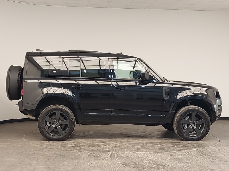 Used Land Rover Defender 2023 for sale - 77580050: Photo 2