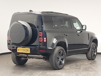 Used Land Rover Defender 2023 for sale - 77580050: Photo