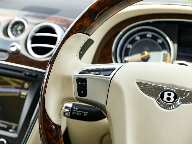 Used Bentley Continental 2013 for sale - 76375331: Photo 11