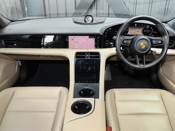 Used Porsche Taycan 2021 for sale - 78391367: Photo