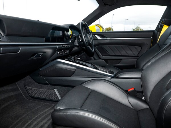 Used Porsche 911 2023 for sale - 76237979: Photo 5