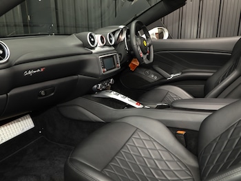 Used Ferrari California 2016 for sale - 79247220: Photo