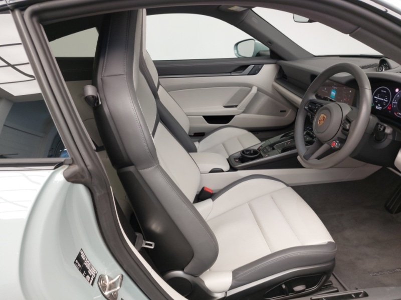 Used Porsche 911 2025 for sale - 78118184: Photo 6