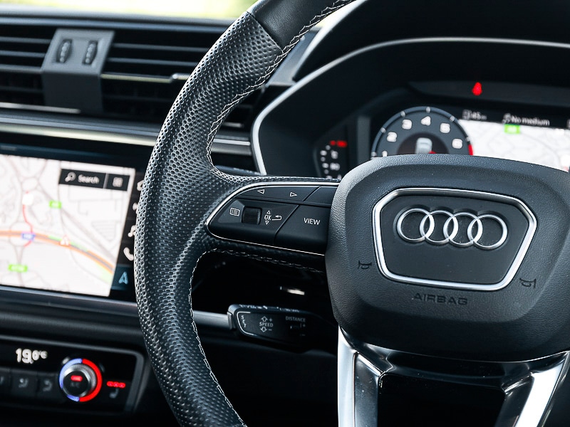 Used Audi Q3 2023 for sale - 76771597: Photo 10