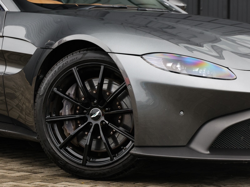 Used Aston Martin Vantage 2018 for sale - 78023343: Photo 19