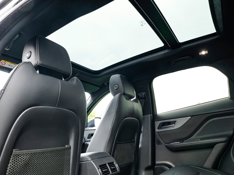 Used Jaguar F-Pace 2017 for sale - 76451206: Photo 10