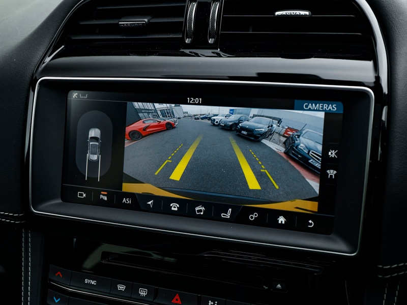 Used Jaguar F-Pace 2017 for sale - 76451206: Photo 15