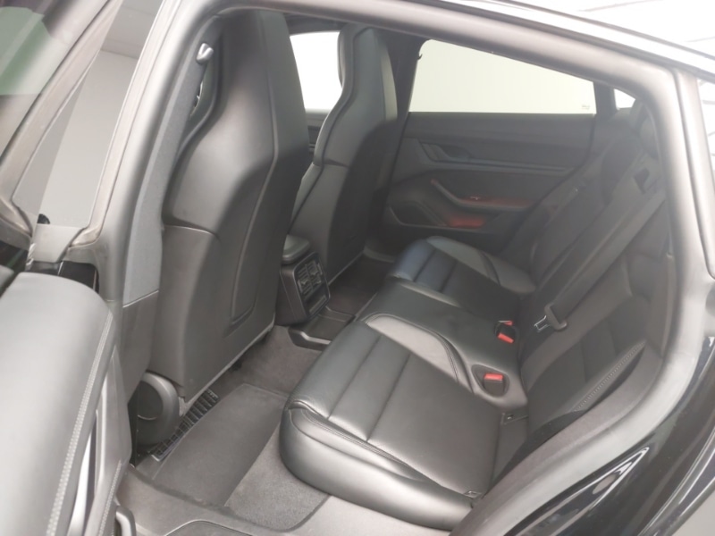 Used Porsche Taycan 2023 for sale - 76708147: Photo 12