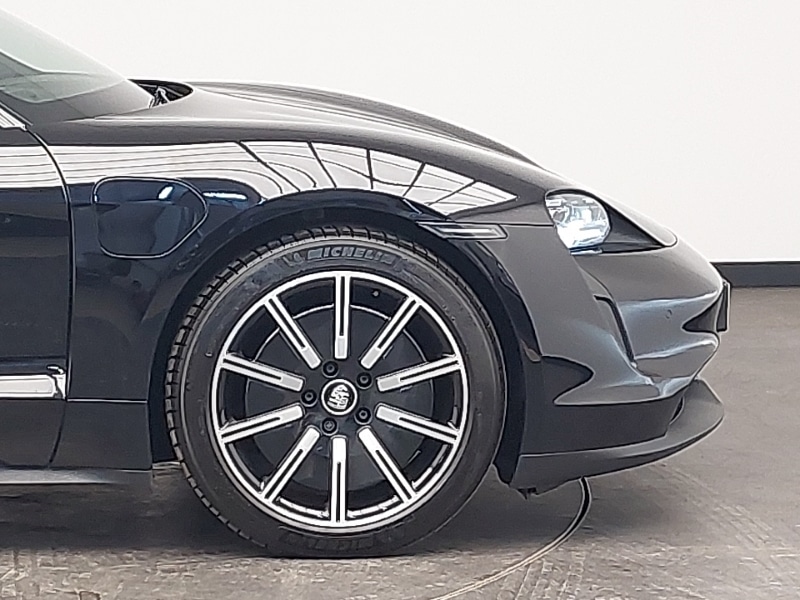 Used Porsche Taycan 2023 for sale - 76708147: Photo 14