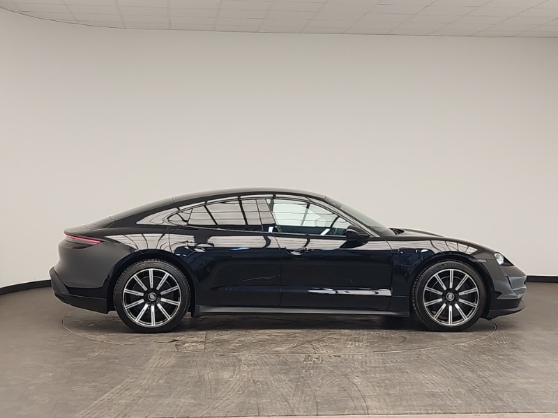 Used Porsche Taycan 2023 for sale - 76708147: Photo 2