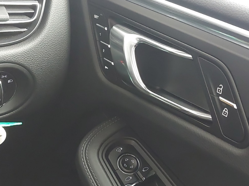 Used Porsche Macan 2022 for sale - 76779362: Photo 17