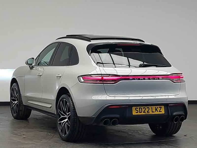 Used Porsche Macan 2022 for sale - 76779362: Photo 3