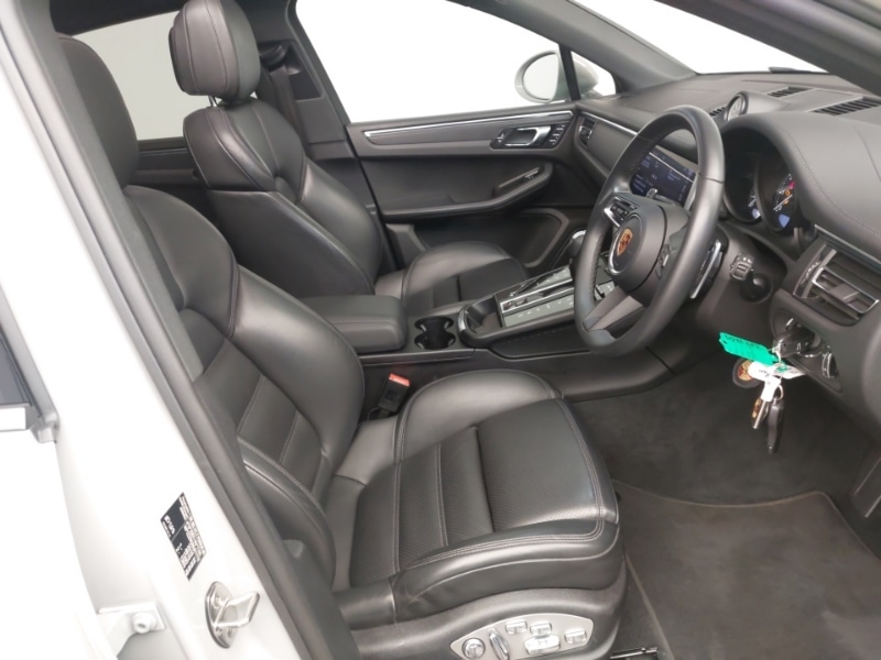 Used Porsche Macan 2022 for sale - 76779362: Photo 6
