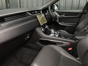 Used Jaguar F-Pace 2023 for sale - 78511367: Photo
