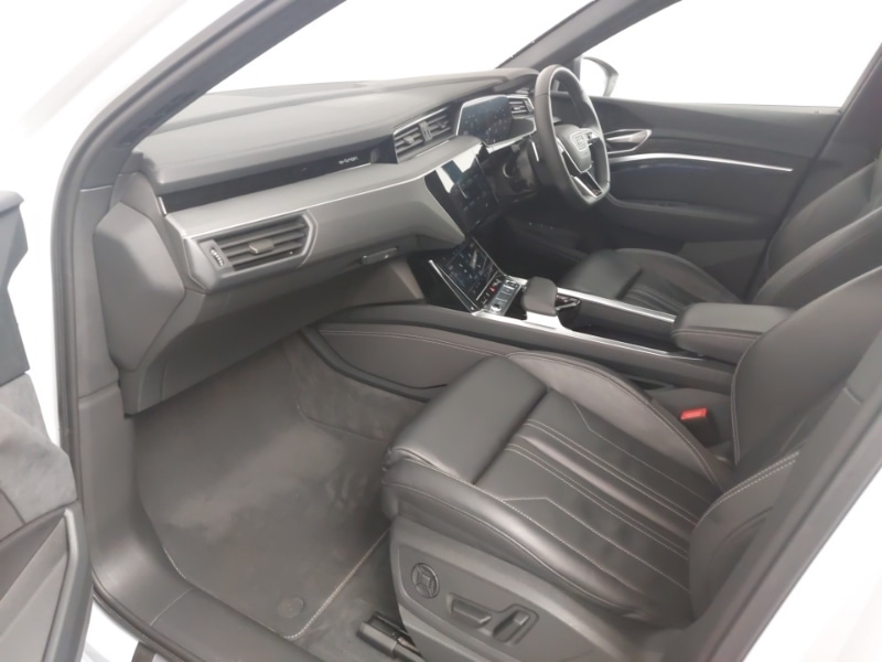 Used Audi Q8 2024 for sale - 76911670: Photo 7